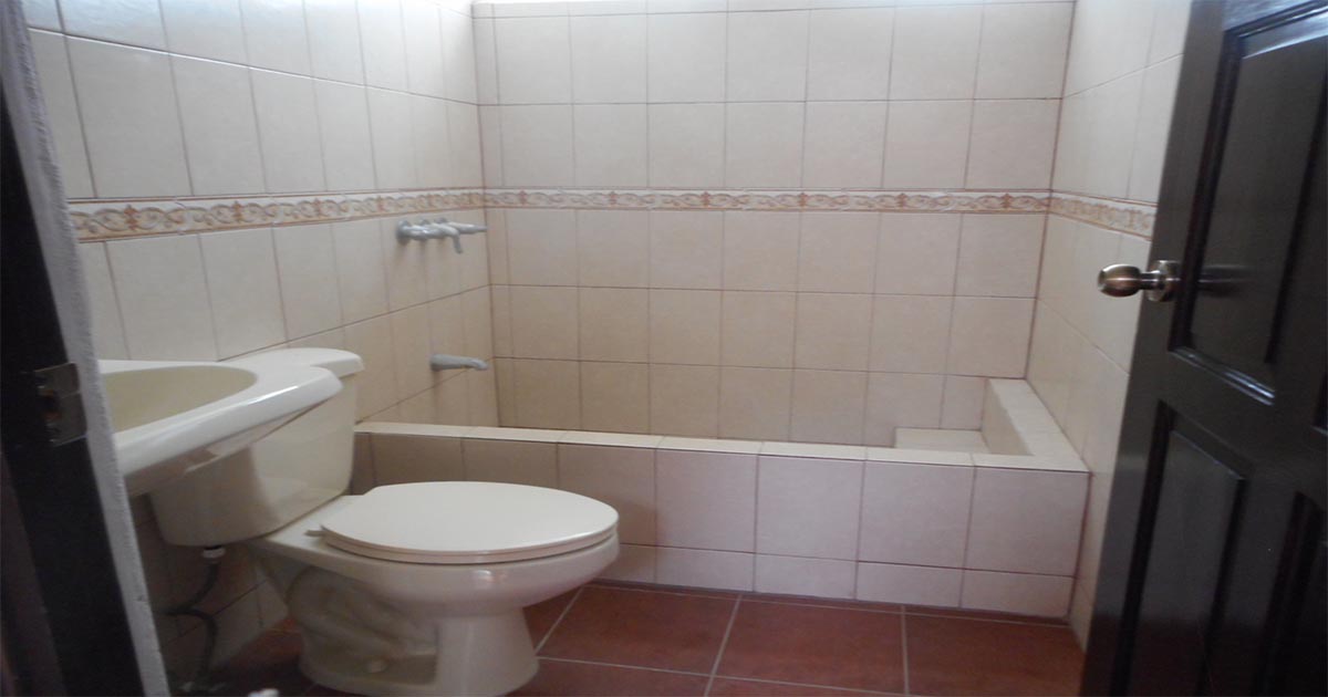 Venta de Casa o Casas, Terrenos, Propiedades, Apartamentos, Inmuebles en Guatemala, zona 11, zona 7, zona 2, zona 18, zona 16, Mixco, Carretera Al Salvador, Fraijanes, Santa Catarina Pinula, Antigua Guatemala, Villa Nueva, Villa Canales, San Miguel Petapa - Venta o Alquiler de Casas En Guatemala